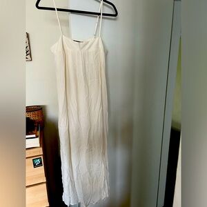 NEW Forever21 Cream Maxi Dress with internal slit